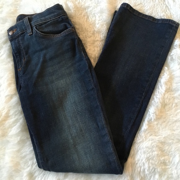 Joe’s Jeans petite boot cut Rosie - Picture 2 of 8